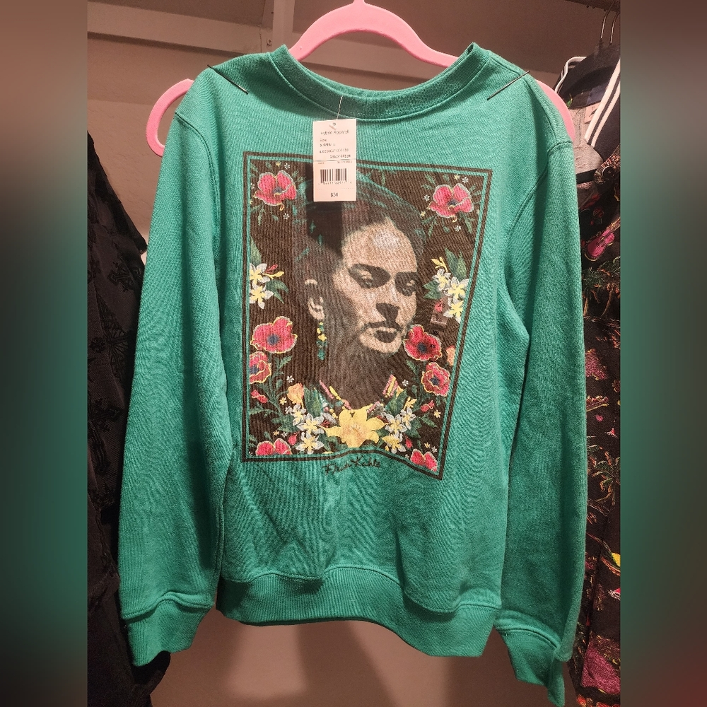 Frida Kahlo Green Sweater